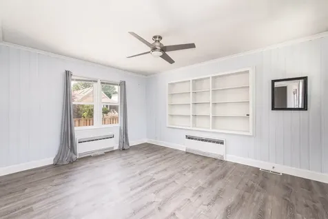 7560 West Everell Avenue Chicago IL 60631