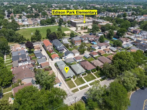 7560 West Everell Avenue Chicago IL 60631