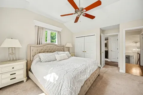 244 South Milton Avenue Glen Ellyn IL 60137
