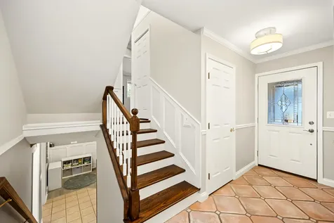 244 South Milton Avenue Glen Ellyn IL 60137