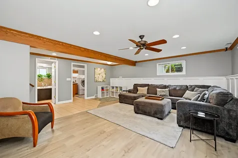 244 South Milton Avenue Glen Ellyn IL 60137