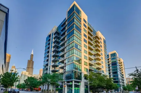 123 South Green Street Chicago IL 60607