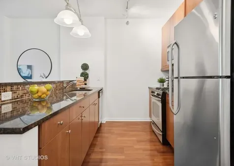 123 South Green Street Chicago IL 60607