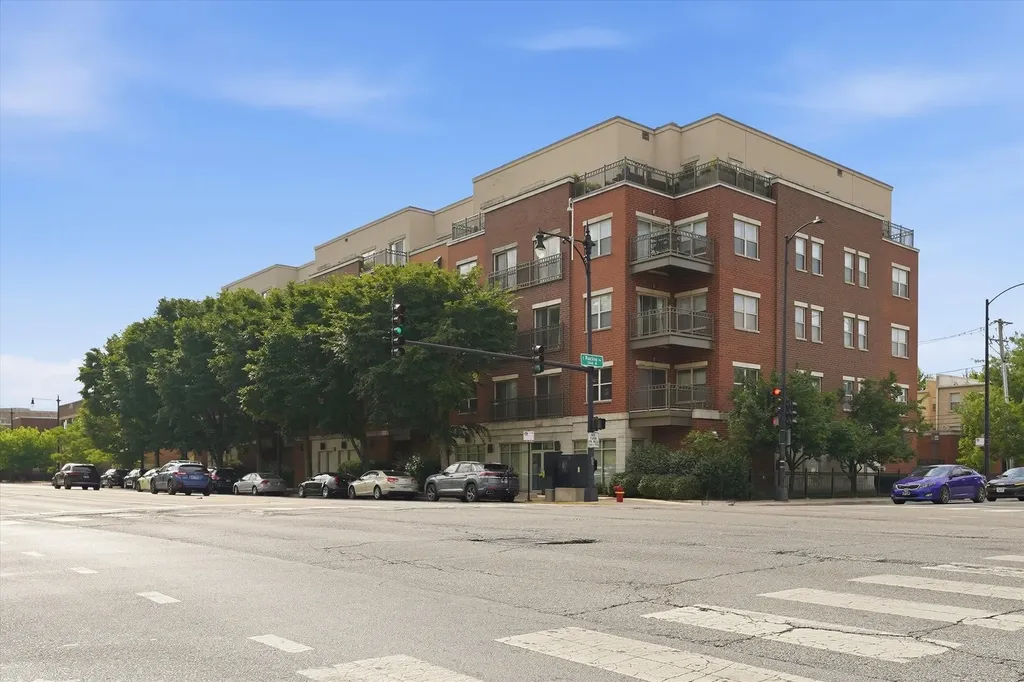 1155 West Roosevelt Road Chicago IL 60608