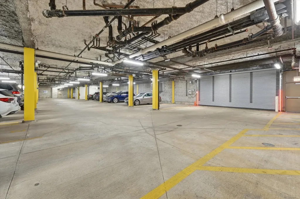 1155 West Roosevelt Road Chicago IL 60608