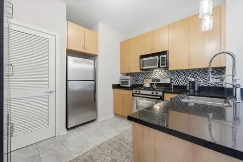 1155 West Roosevelt Road Chicago IL 60608
