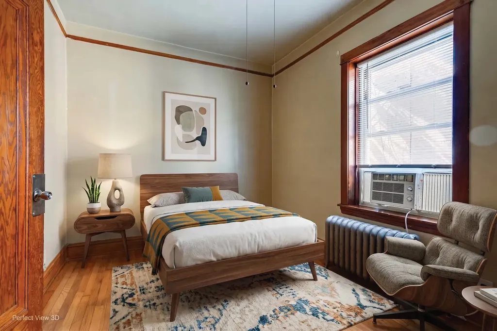 2452 North Menard Avenue Chicago IL 60639
