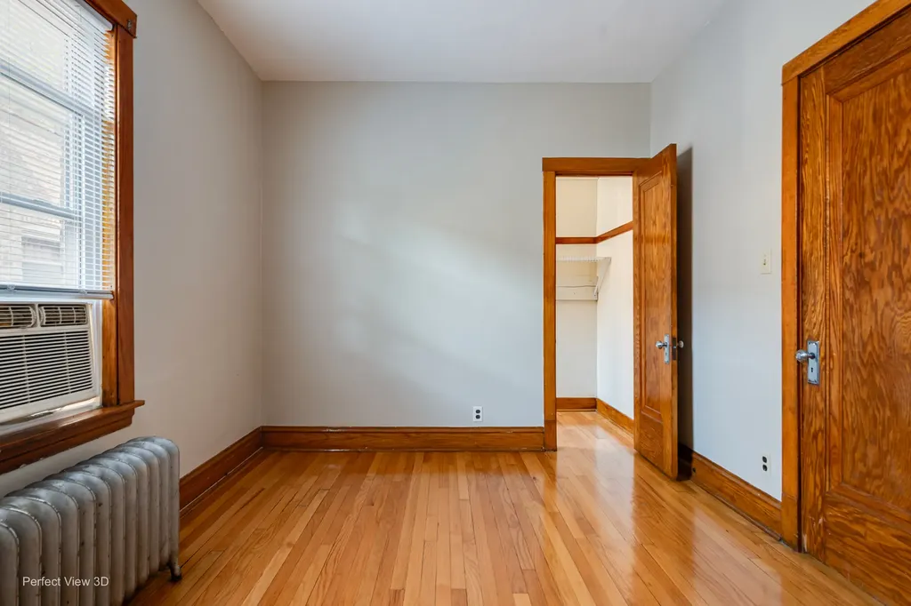 2452 North Menard Avenue Chicago IL 60639