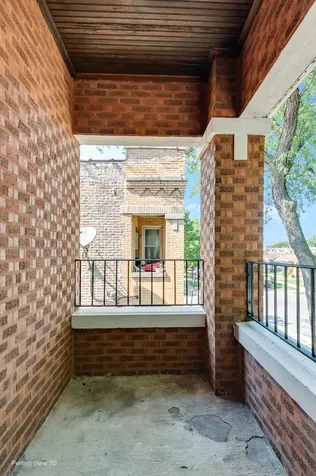 2452 North Menard Avenue Chicago IL 60639