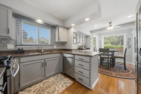 68 Chestnut Terrace Buffalo Grove IL 60089
