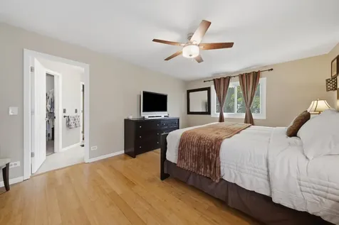 68 Chestnut Terrace Buffalo Grove IL 60089