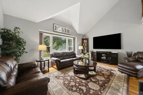 68 Chestnut Terrace Buffalo Grove IL 60089