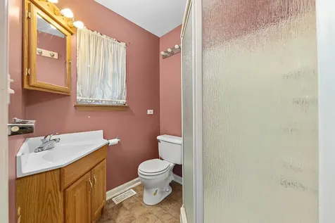 3202 Whitney Road Aurora IL 60502