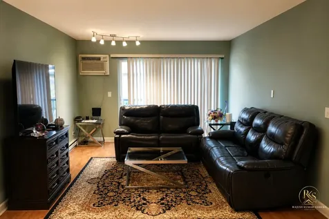 836 East Old Willow Road Prospect Heights IL 60070
