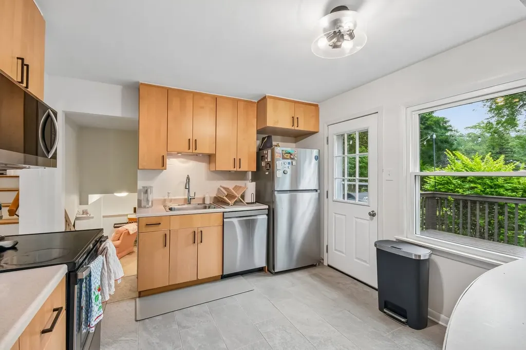 26W473 Parkway Drive Winfield IL 60190