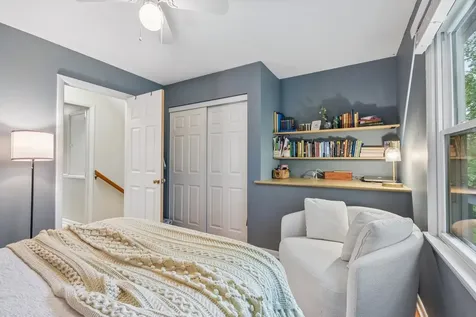 26W473 Parkway Drive Winfield IL 60190