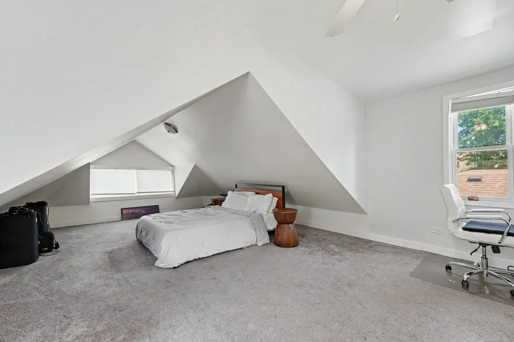 8937 South Paulina Street Chicago IL 60620