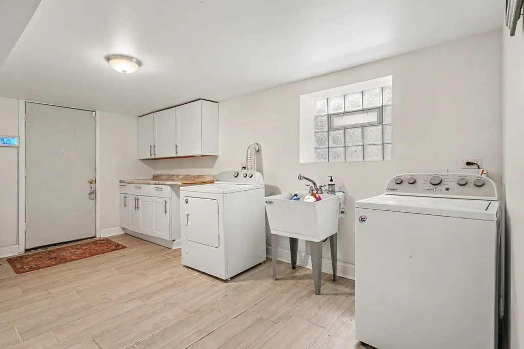 8937 South Paulina Street Chicago IL 60620