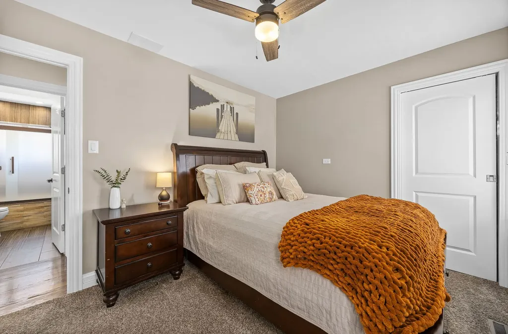 5755 South Nashville Avenue Chicago IL 60638