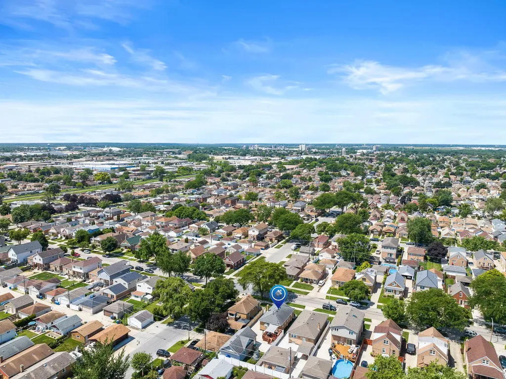 5755 South Nashville Avenue Chicago IL 60638