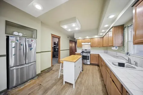 1906 South 58th Avenue Cicero IL 60804