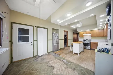 1906 South 58th Avenue Cicero IL 60804