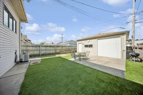 1906 South 58th Avenue Cicero IL 60804