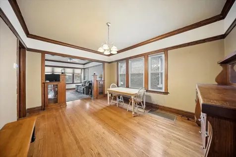 1906 South 58th Avenue Cicero IL 60804