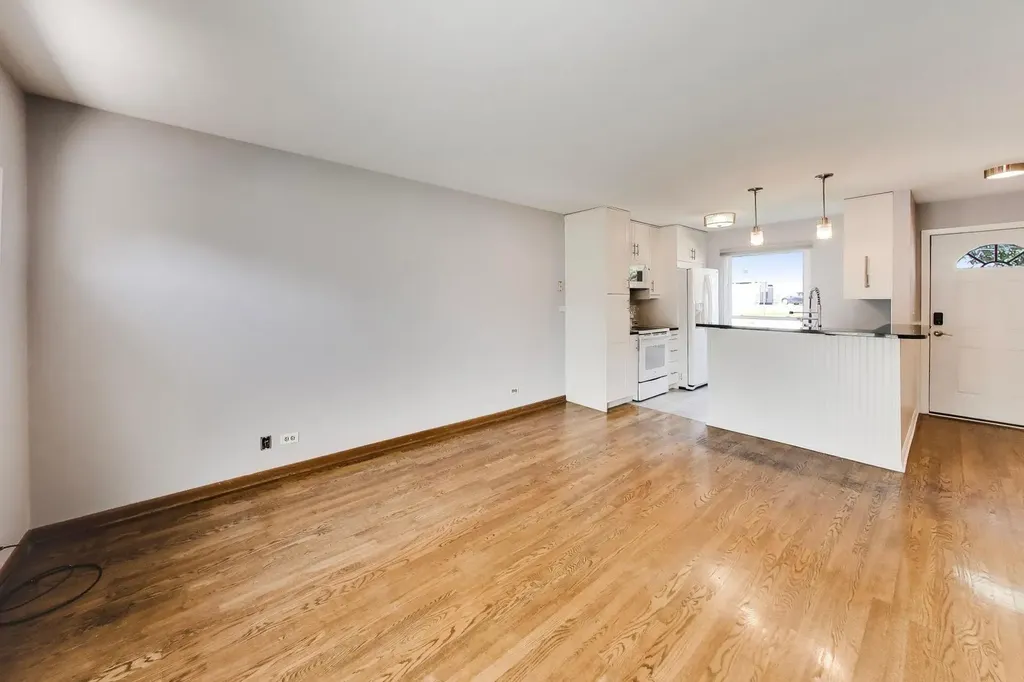 254 Peppertree Lane Aurora IL 60504