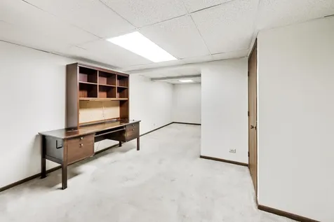 254 Peppertree Lane Aurora IL 60504