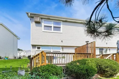254 Peppertree Lane Aurora IL 60504