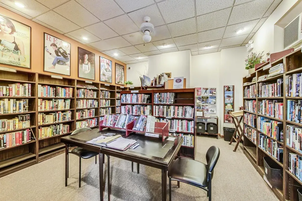 3550 North Lake Shore Drive Chicago IL 60657