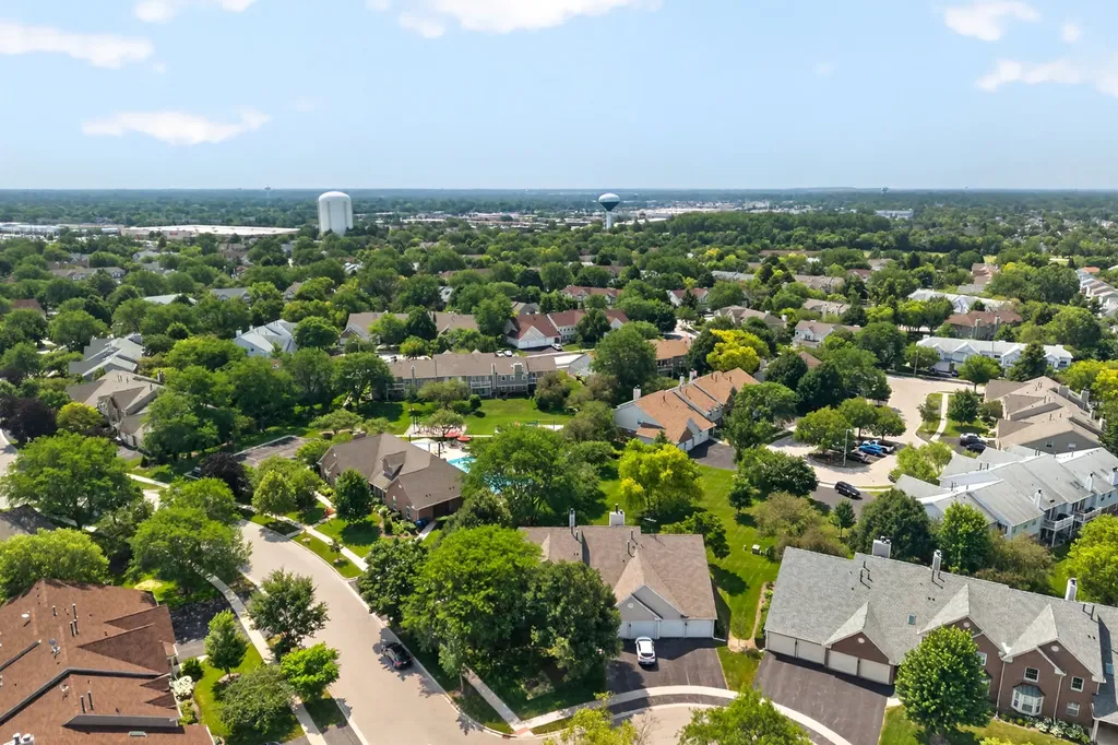2845 Meadow Lane Schaumburg IL 60193