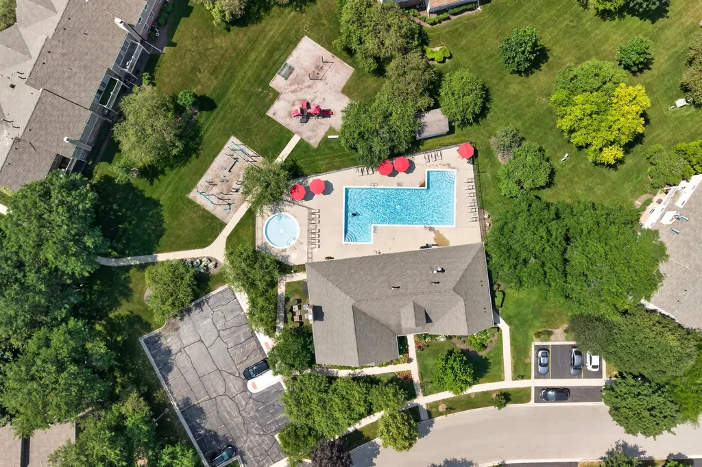 2845 Meadow Lane Schaumburg IL 60193