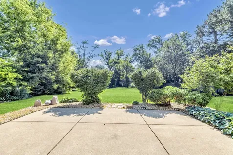 801 Waltz Court Prospect Heights IL 60070