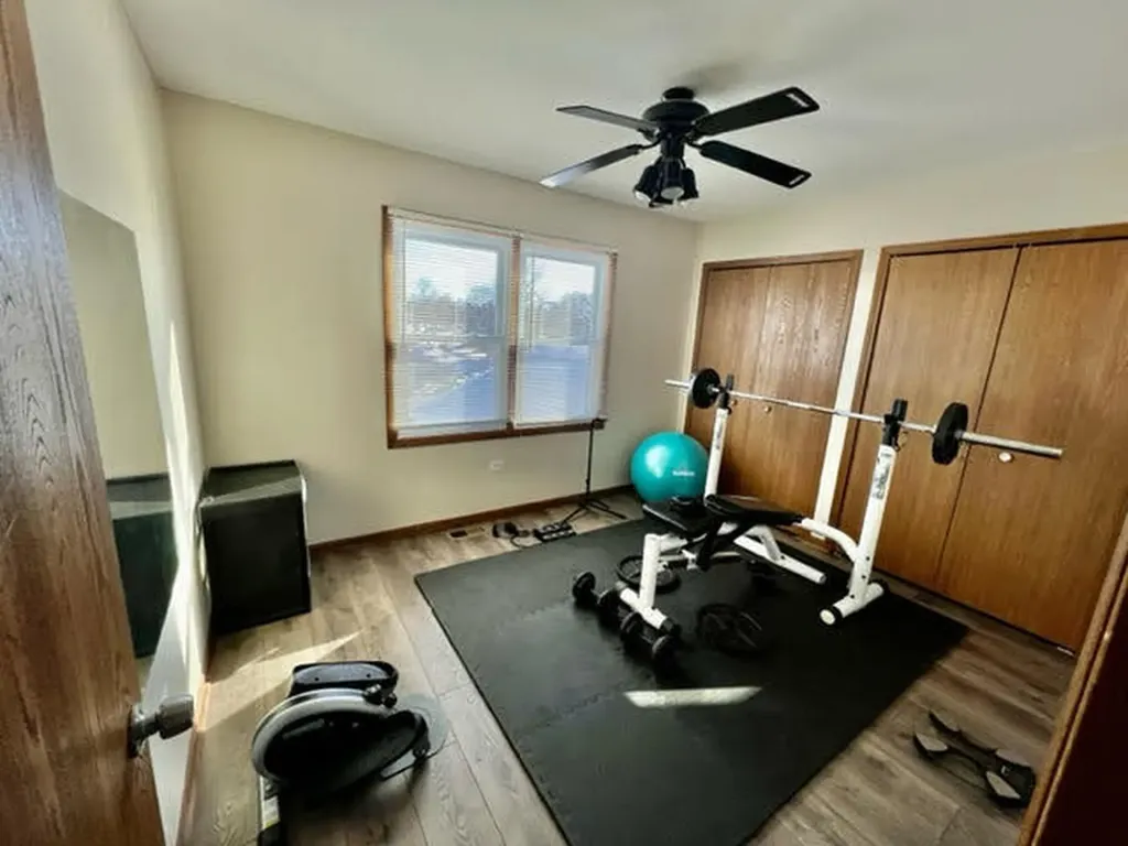 1776 Alan Deatherage Drive Bolingbrook IL 60490
