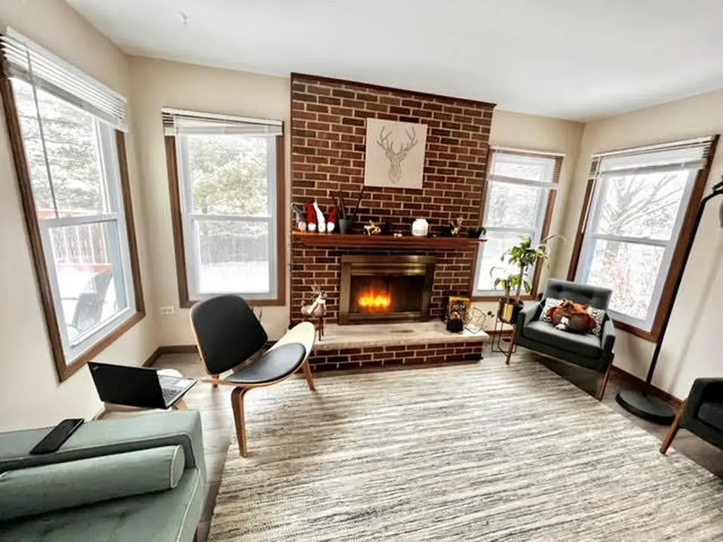 1776 Alan Deatherage Drive Bolingbrook IL 60490