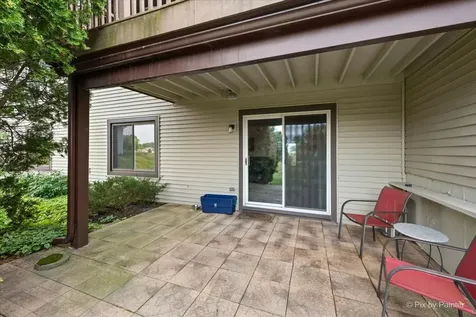 5202 Winslow Circle Mchenry IL 60050
