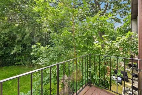 5303 Newport Drive Lisle IL 60532