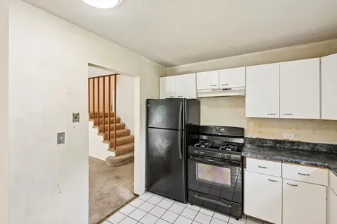5303 Newport Drive Lisle IL 60532