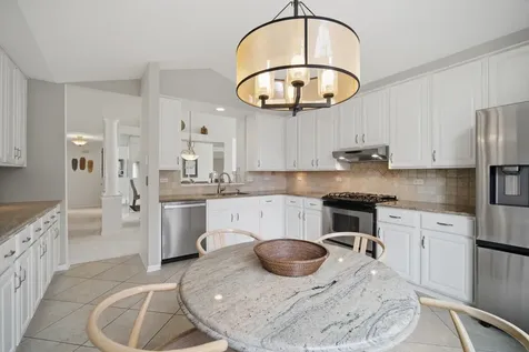3028 Lexington Lane Glenview IL 60026