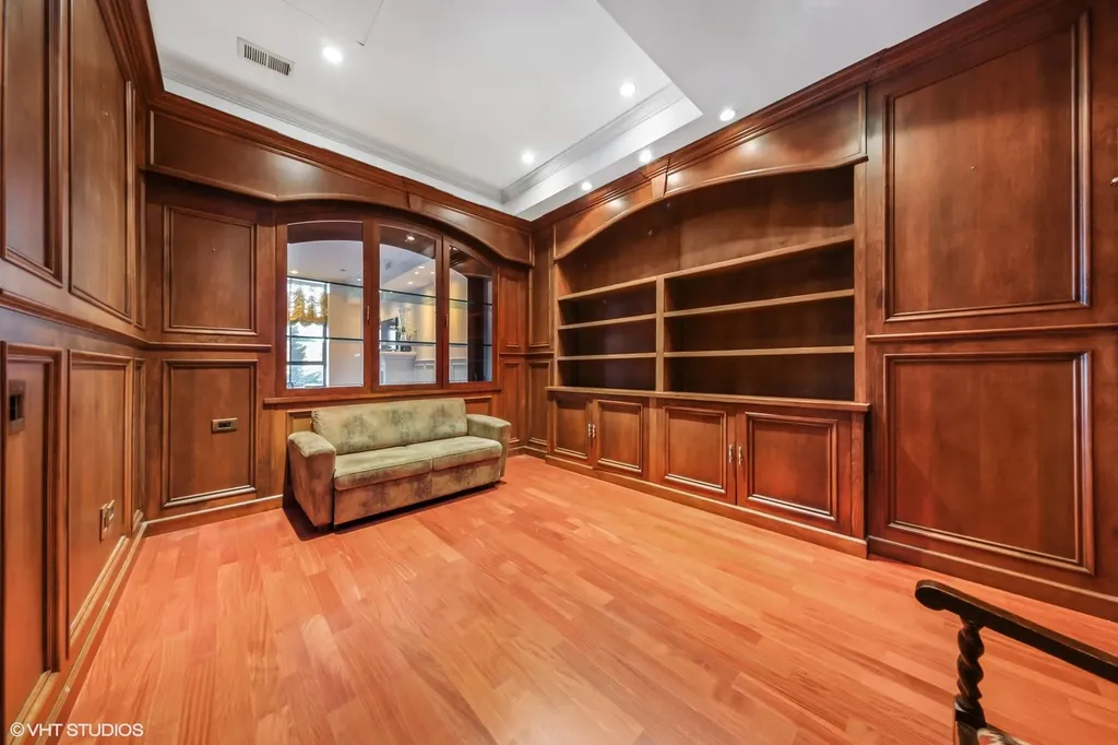 310 South Michigan Avenue Chicago IL 60604
