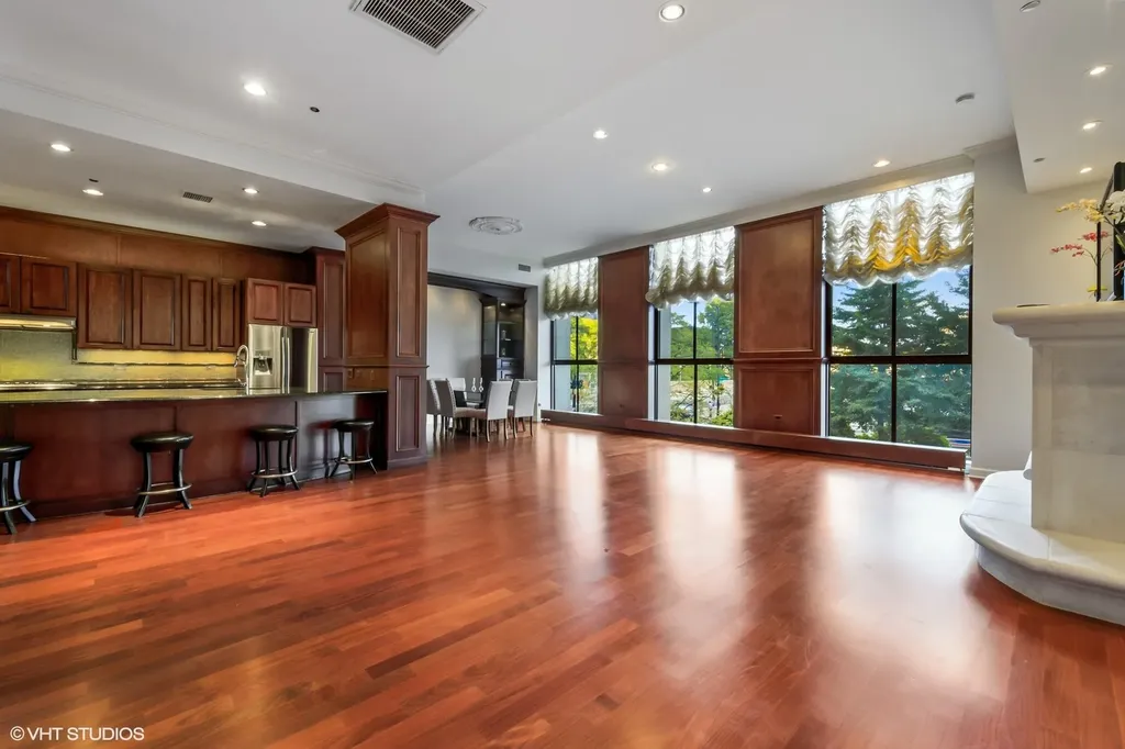 310 South Michigan Avenue Chicago IL 60604