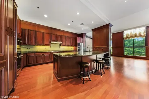 310 South Michigan Avenue Chicago IL 60604