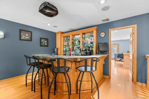 9832 Rutherford Avenue Oak Lawn IL 60453