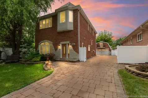 9832 Rutherford Avenue Oak Lawn IL 60453