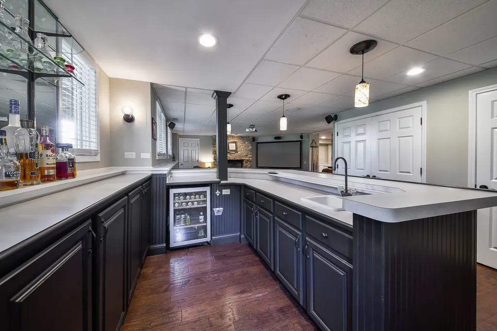 1N431 Peachtree Lane Winfield IL 60190