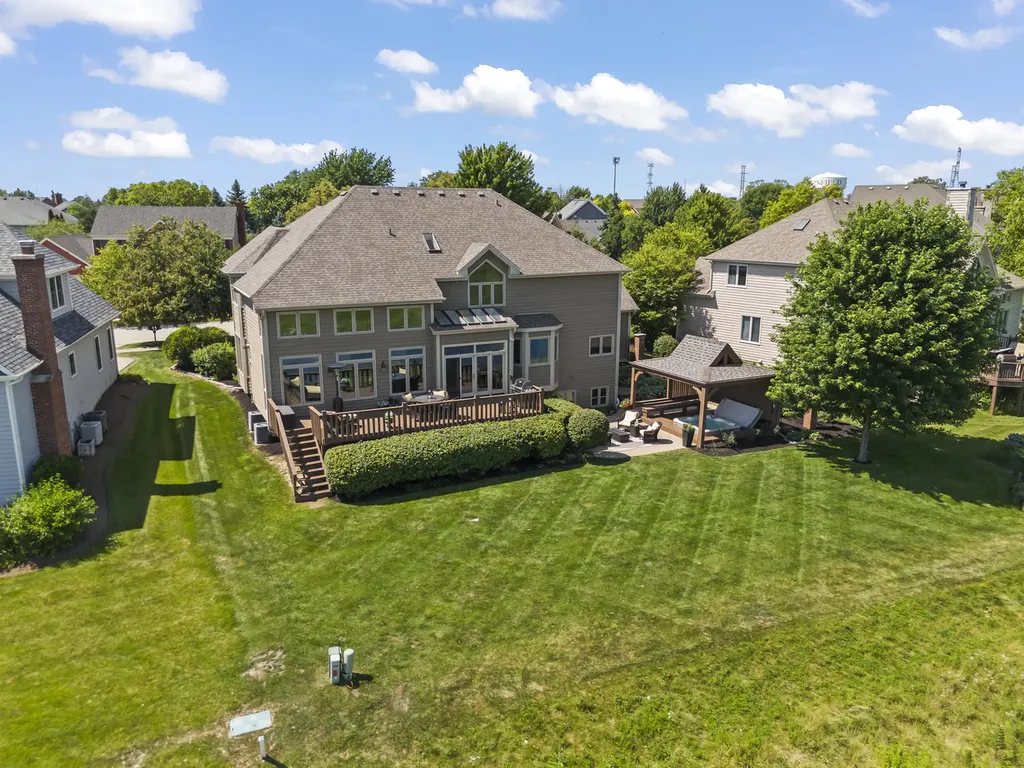 1N431 Peachtree Lane Winfield IL 60190