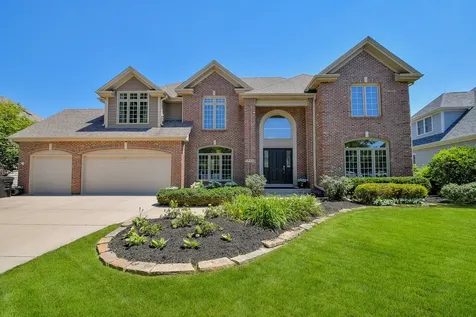 1N431 Peachtree Lane Winfield IL 60190