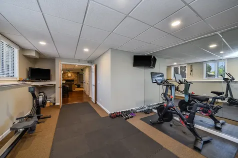 1N431 Peachtree Lane Winfield IL 60190